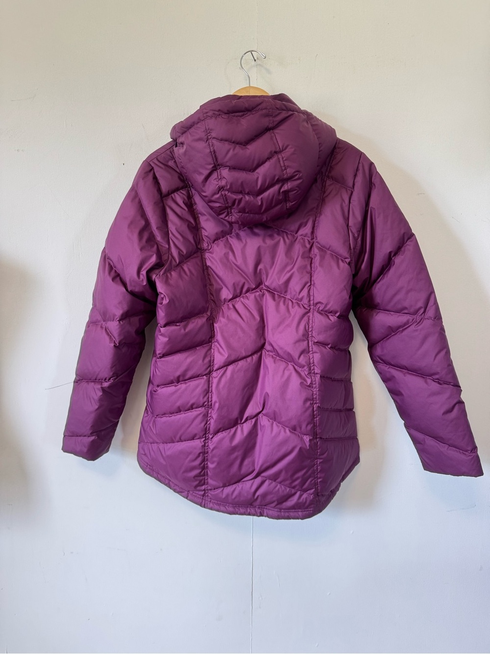 Patagonia Down With It Coat 600 Down Puffer Jacket Hooded Parka Plum Large NWT - Picture 6 of 10